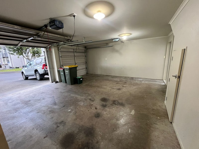 13 Zabeel Crescent, Takanini, Auckland - Carousel 16
