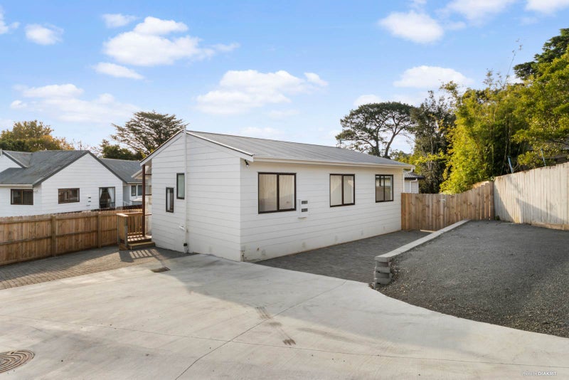 17 Kellett Road, Ranui, Auckland - Carousel 2