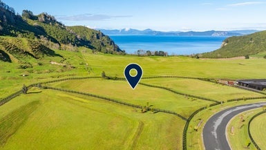 8 Taumata Rise, Acacia Bay, Taupō - Carousel 1