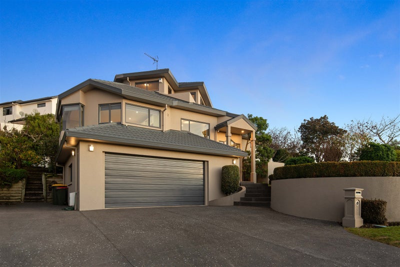 35 Greenfield Drive, Western Heights, Hamilton - Carousel 1