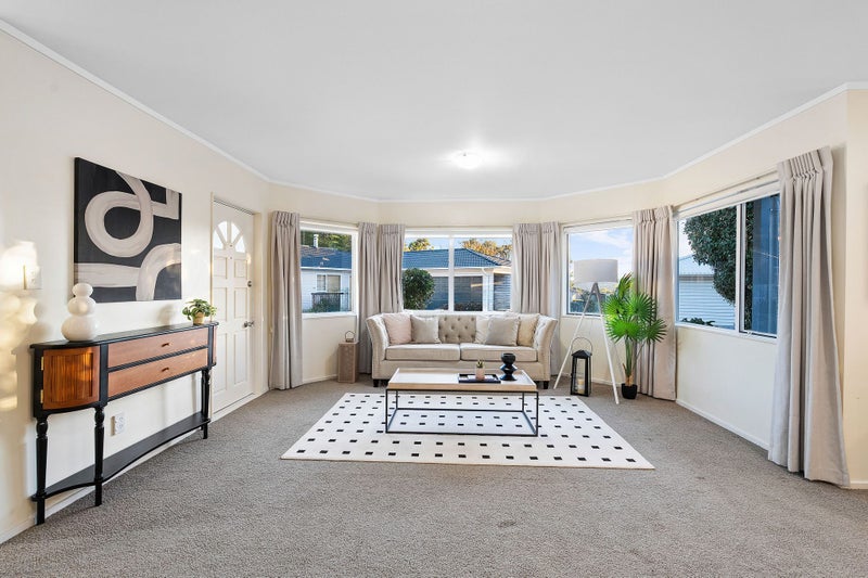 299B Glengarry Road, Glen Eden, Auckland - Carousel 2