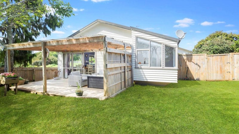 176A Cascades Road, Pakuranga Heights, Auckland - Carousel 1
