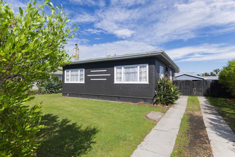 14 Muir Street, Te Hapara, Gisborne - Carousel 1