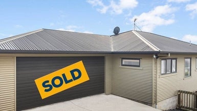 14 George Street, Mangere East, Auckland - Carousel 1