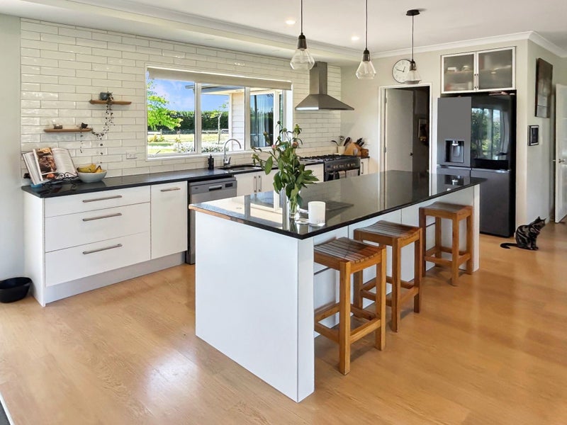 1 Tupelo Place, Swannanoa, Rangiora - Carousel 2