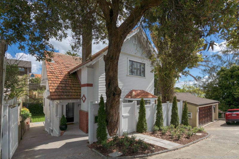 72 Curran Street, Herne Bay, Auckland - Carousel 1