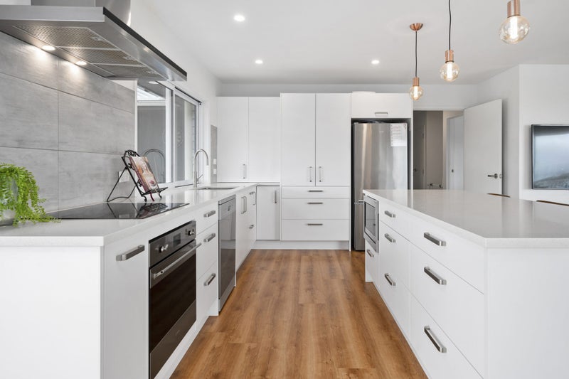 4 Bradley Place, Lynmore, Rotorua - Carousel 2