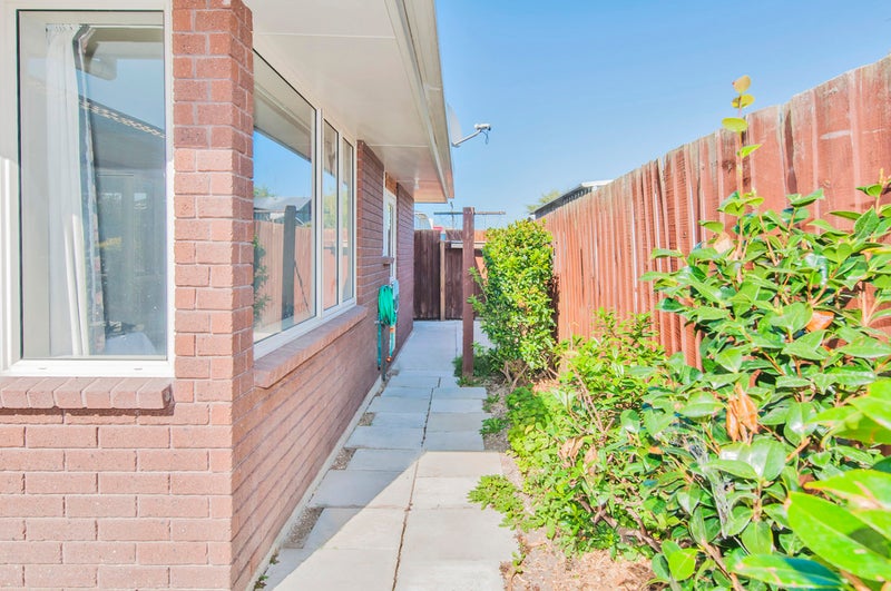 3/24 Tower Street, Hornby, Christchurch - Carousel 17