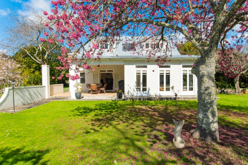 22 HILL ROAD, Ormond, Gisborne - Carousel 1