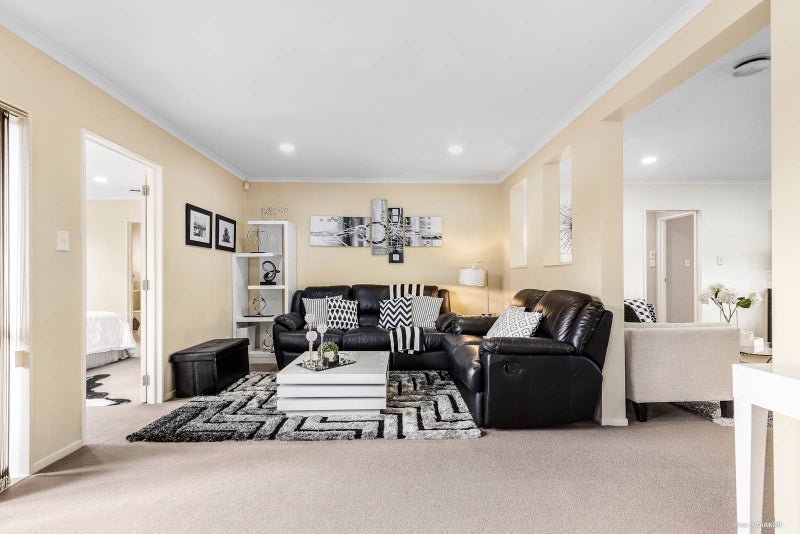 8 Civita Court, Manurewa, Auckland - Carousel 2