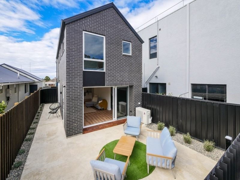 243B South Road, Caversham, Dunedin - Carousel 1