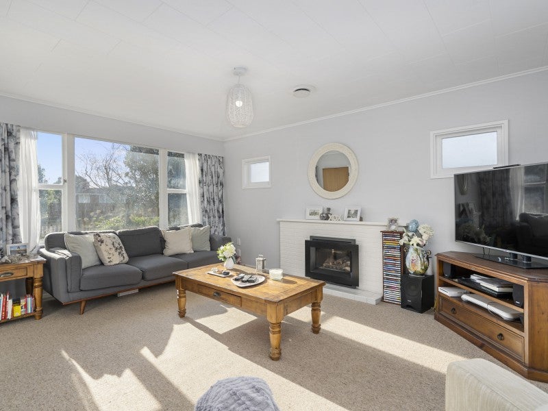 69 Rugby Street, Awapuni, Palmerston North - Carousel 2