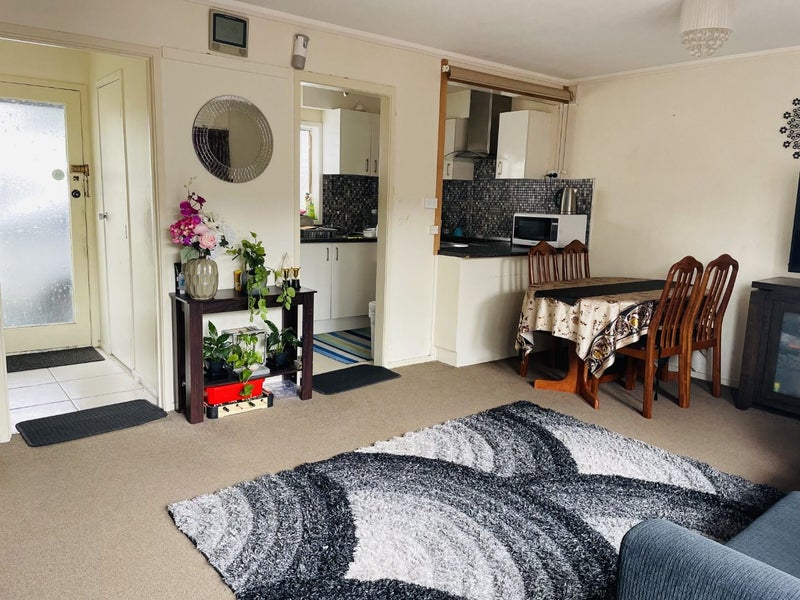 5/8 Miro Street, New Lynn, Auckland - Carousel 1