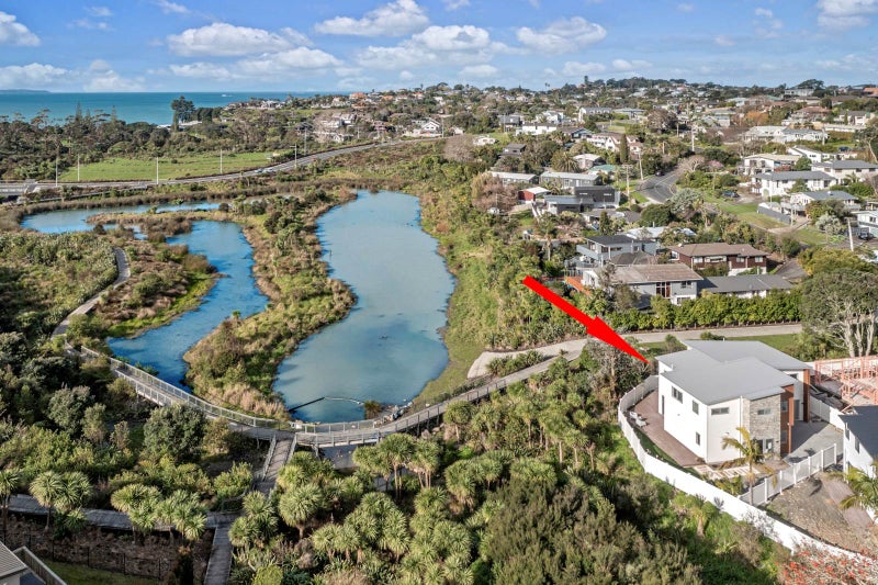 21B Glenvar Road, Torbay, Auckland - Carousel 2