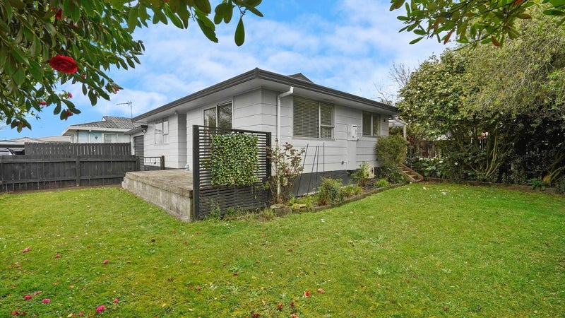 33A Karen Crescent, Dinsdale, Hamilton - Carousel 1