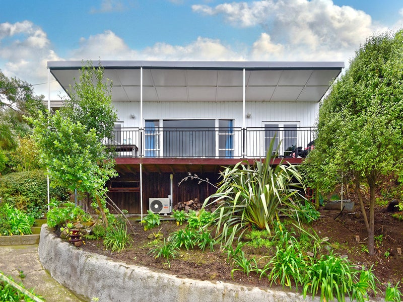 42 Park Terrace, Corsair Bay, Lyttelton - Carousel 1