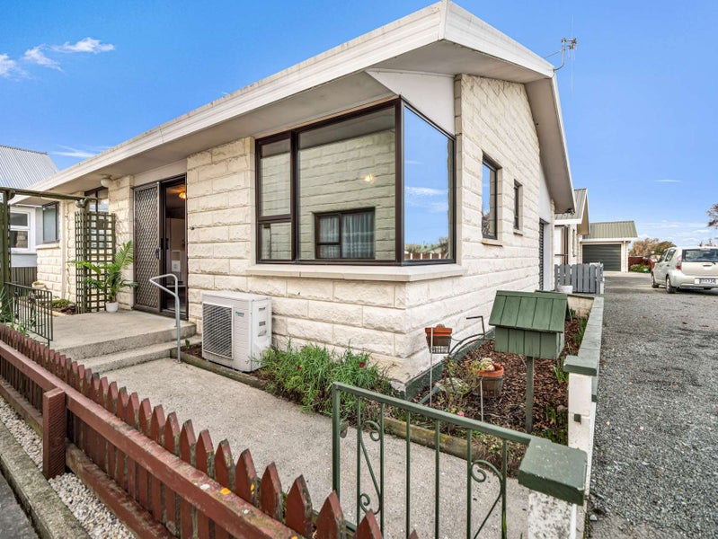 383B Thames Highway, Oamaru North, Oamaru - Carousel 1