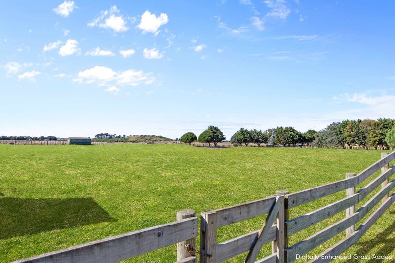 28 Waitai Street, Castlecliff, Whanganui - Carousel 2