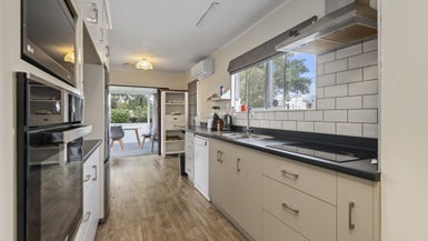 14 Bendigo Street, Cloverlea, Palmerston North - Carousel 1