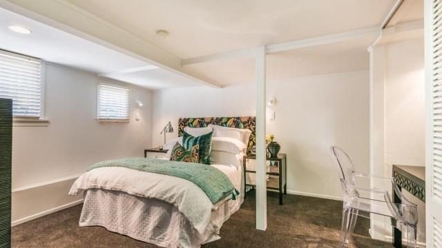 8 Hackett Street, Saint Marys Bay, Auckland - Carousel 2