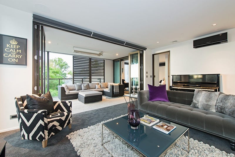 2/1 Hamilton Road, Herne Bay, Auckland - Carousel 2