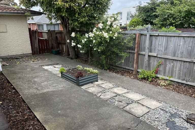2/52 Nursery Road, Phillipstown, Christchurch - Carousel 11