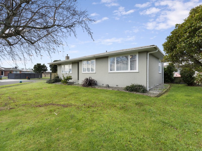 9 Ellesmere Crescent, Highbury, Palmerston North - Carousel 2