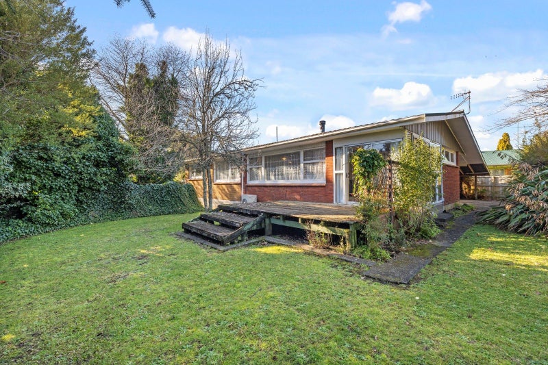 21 Clyde Street, Utuhina, Rotorua - Carousel 2