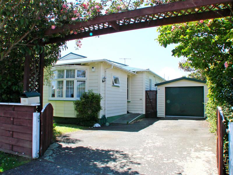 10 Randwick Crescent, Moera, Lower Hutt - Carousel 15