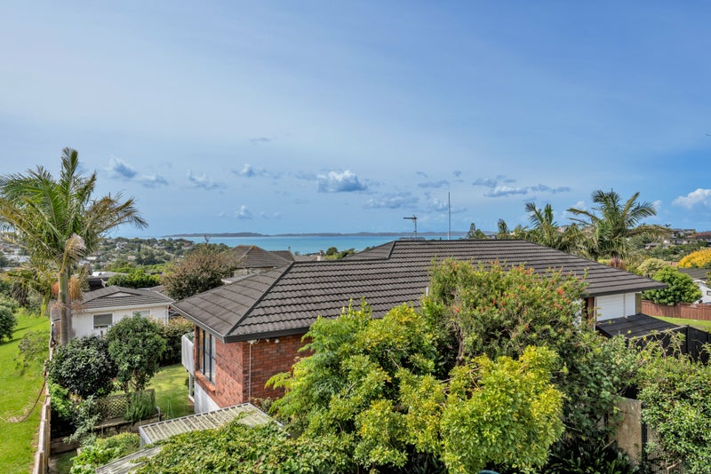 3 Sunnyview Avenue, Shelly Park, Auckland - Carousel 2