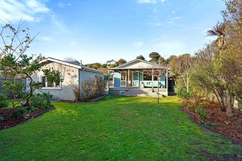 13 Glen Road, Raumati South, Paraparaumu - Carousel 1