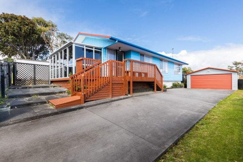 33 Norwich Avenue, Spotswood, New Plymouth - Carousel 1