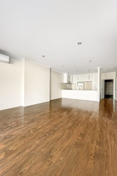 15 Kauri Drive, Takanini, Auckland - Carousel 2