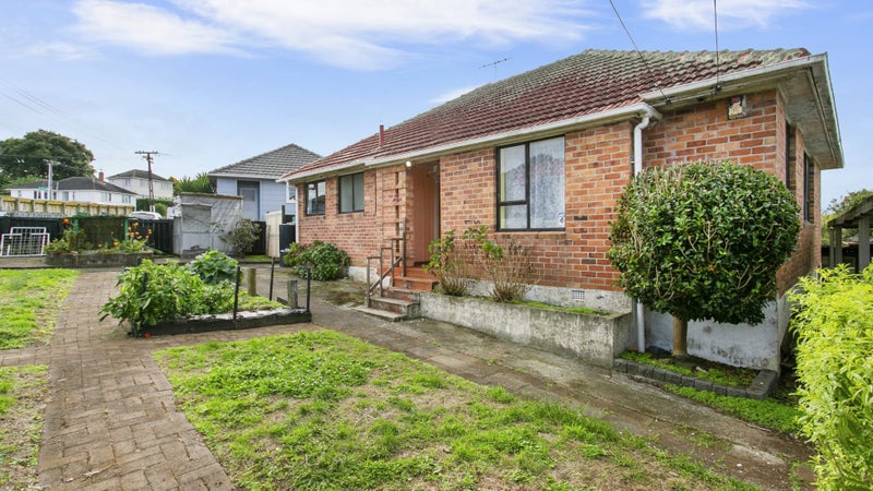 39 Oran Road, Panmure, Auckland - Carousel 1