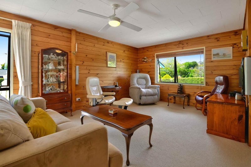 18 Rosella Grove, Waimauku, Waimauku - Carousel 2