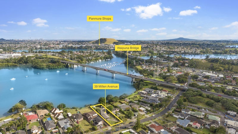 39 Millen Avenue, Pakuranga, Auckland - Carousel 1