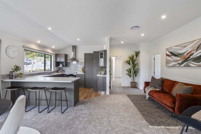 205 Heta Road, Merrilands, New Plymouth - Carousel 2