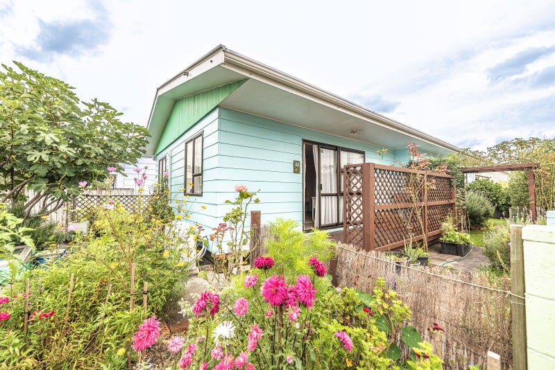 10 Tay Street, Whanganui, Whanganui - Carousel 1