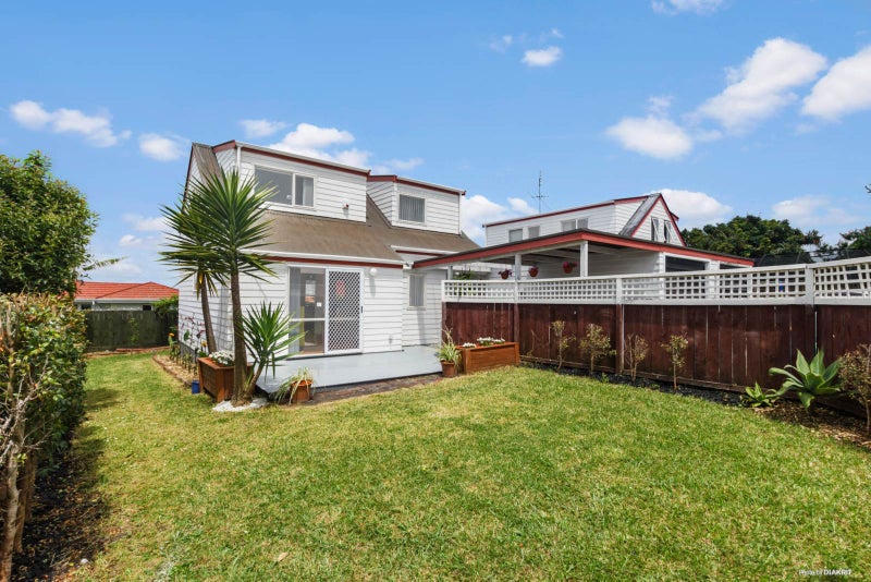 2/10 Rewa Street, New Lynn, Auckland - Carousel 1