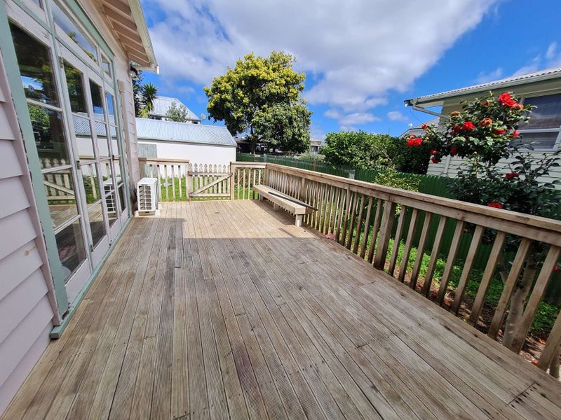 23 Oxton Road, Sandringham, Auckland - Carousel 16