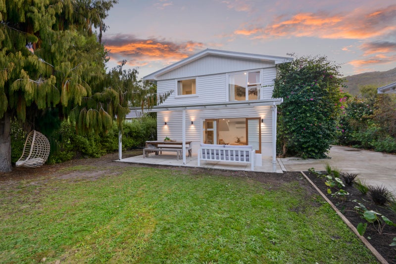 53 Whitfield Street, Sumner, Christchurch - Carousel 35