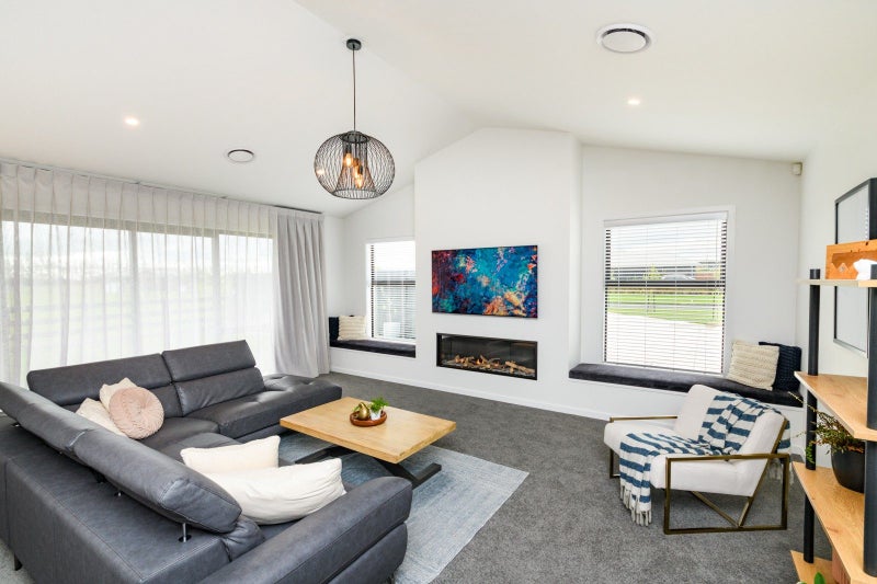 65 Hartwell Drive, Kelvin Grove, Palmerston North - Carousel 2