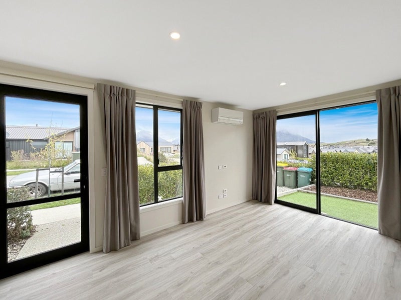 12 Muster Road, Jacks Point, Queenstown - Carousel 2
