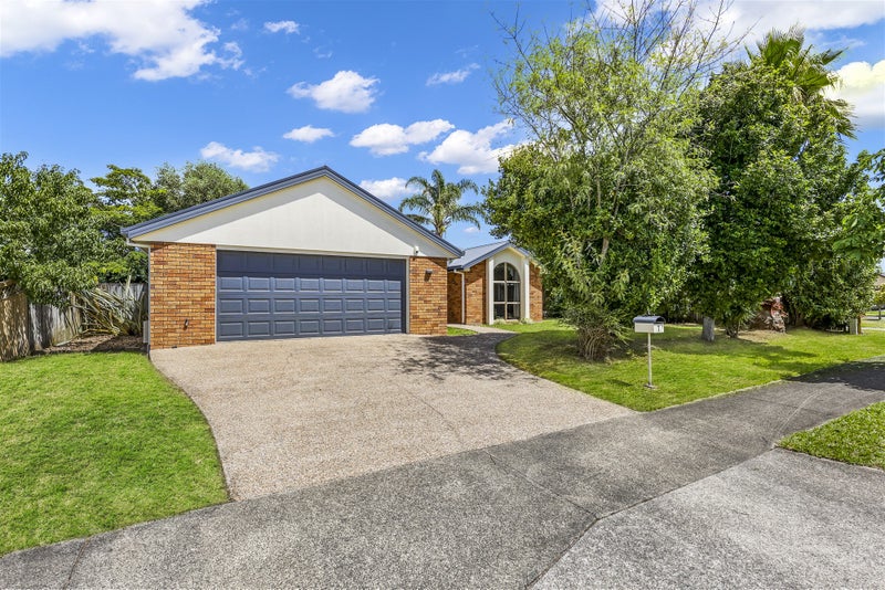 7 Saxon Woods Drive, Rototuna North, Hamilton - Carousel 1