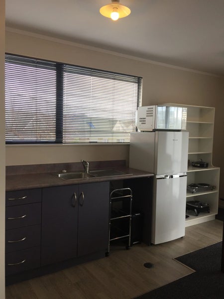 23 Jones Crescent, Melville, Hamilton - Carousel 2