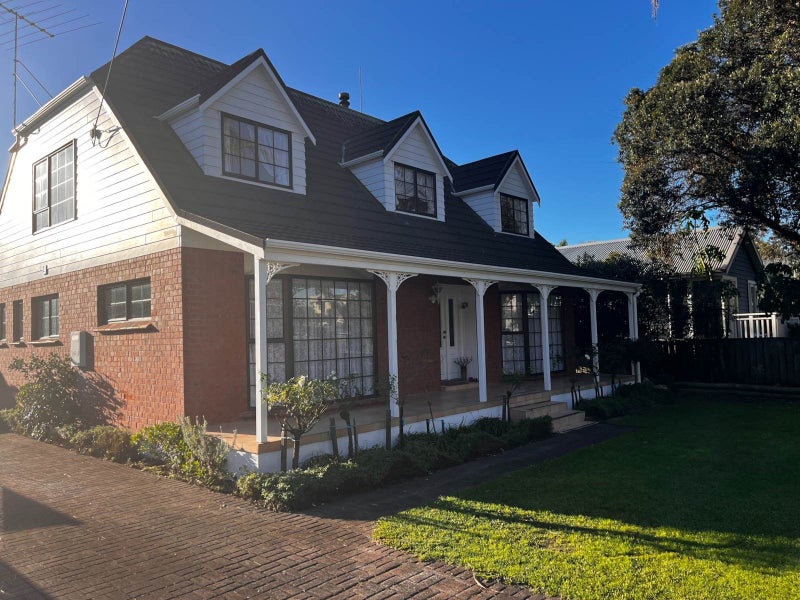 55 Arkles Strand, Arkles Bay, Whangaparaoa - Carousel 2