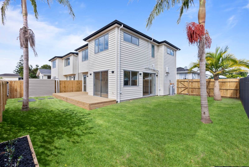 394B Roscommon Road, Clendon Park, Auckland - Carousel 1