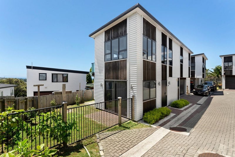 338D Glenvar Road, Torbay, Auckland - Carousel 2