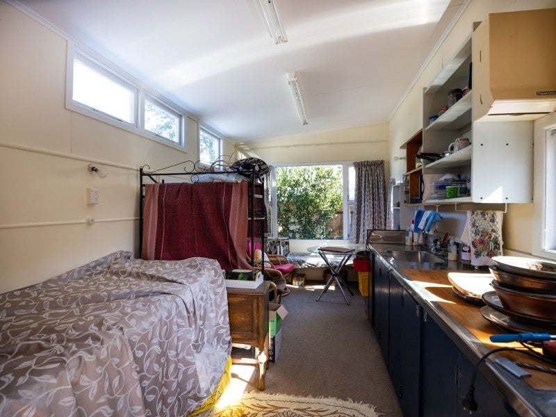 36 Waiwaka Terrace, Strandon, New Plymouth - Carousel 26