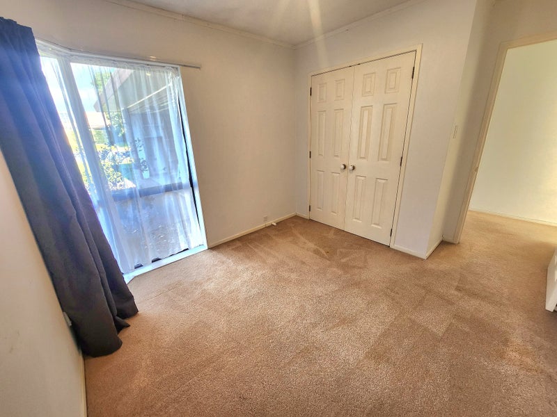 35 Orangewood Drive, Northpark, Auckland - Carousel 34